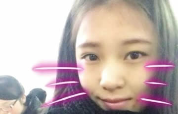 ����崿Ů������Ҭ���ߺ� ���ѵ���ʾ��