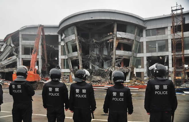 宁波违建超豪华会所“日湖亚洲”被强制拆除