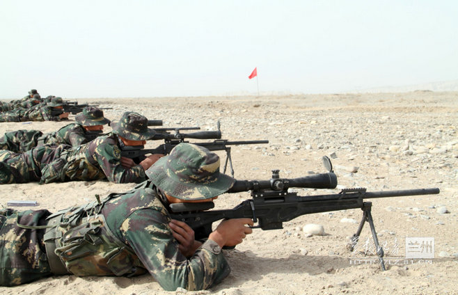 军方曝新疆军区精锐特战部队 单兵武器相当强悍