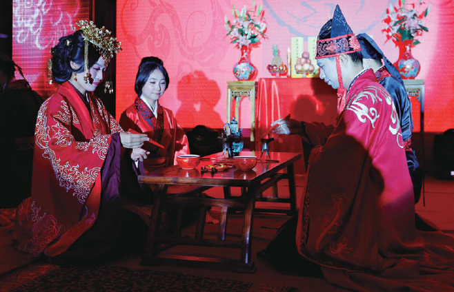 温州新人举行汉式婚礼