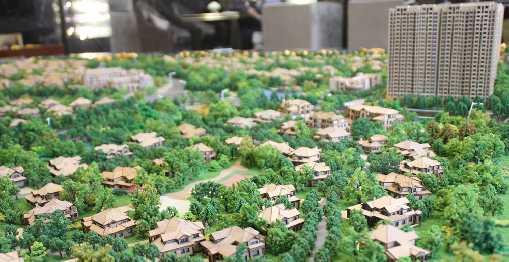 ��ɽ���ֳ�չ���������߶��׽쵺������ʢ��