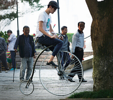 ����һ��һС�ϳ���Ҫ���� �����г����˽���