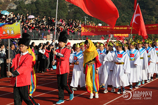 温州翔宇中学办创意运动会 入场仪式堪比奥运会