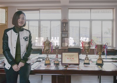 温州有了首位国家级篮球女裁判 如何刚柔并济