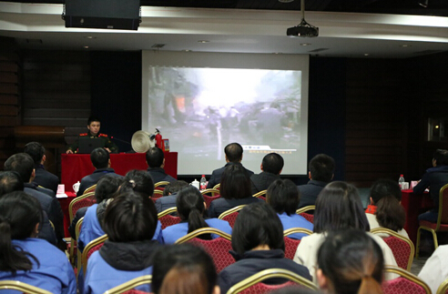 鹿城:深入劳动密集型企业开展消防安全培训