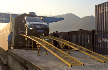 10��˽�ҳ����𳵻��� ���Ǳ��۵Ⱥ���