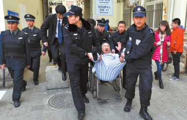 ��������������ҽԺ������3�� ��ǿִ̧��