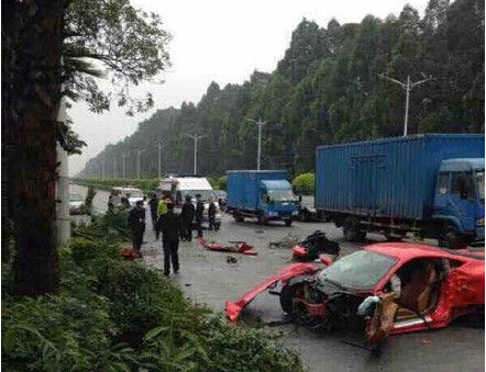 �㶫��ɽһ������ײ�ϴ��� �����ϳ�����