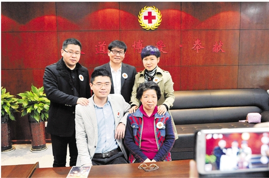 瑞安有多少人口_瑞安一老板家产超5000万,一家5口人的举动让人感动!