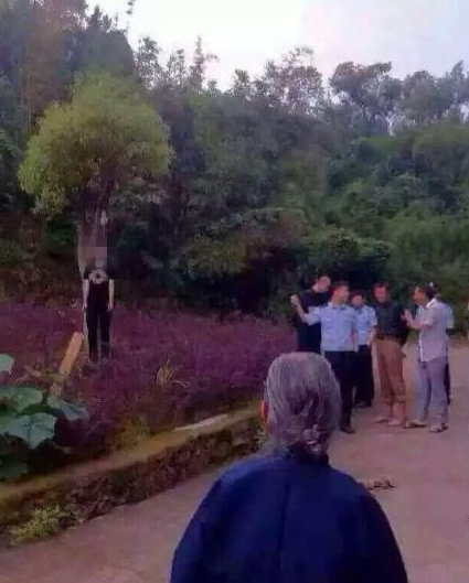 温州一90后男子和女友求复合失败 在山边上吊身亡