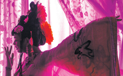 专职反串演员的多味人生:没卸妆去厕所最尴尬