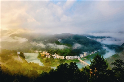 文成:护美绿水青山 做大金山银山