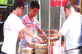 ��ҽ��ѧ����50Ԫ��10�� ������׬��3000Ԫ