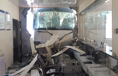 ���ײ����Ʊ���� ˾������ɲ��ʧ��