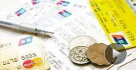 巧带银行卡出境游