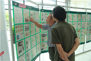温州市教育局举行纪念抗日战争胜利70周年邮展