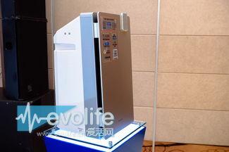 松下发布空气消毒机 用纳米微纤维HEPA过滤网穷追猛堵PM 2.5