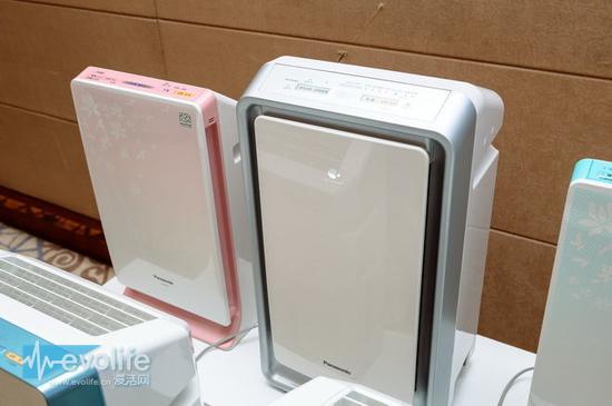松下发布空气消毒机 用纳米微纤维HEPA过滤网穷追猛堵PM 2.5