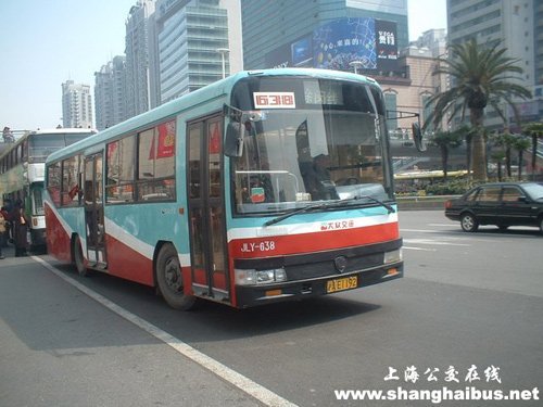 组图:享受今日交通发达 看看老上海公共汽车,组