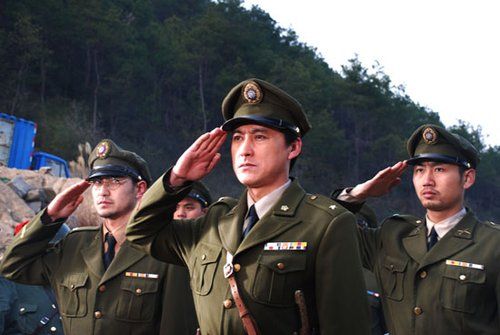 谍战剧荧屏热播 <利剑>用信仰剑指乾坤(图