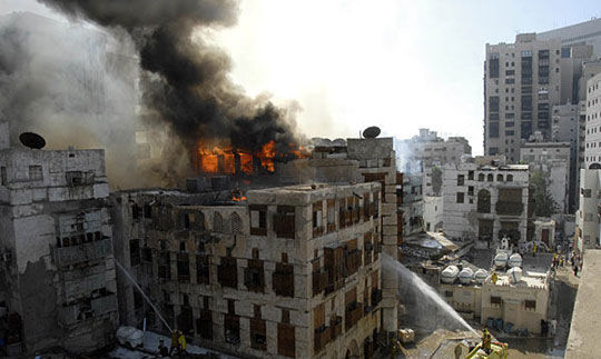 图:沙特城市吉达发生火灾,吉达 沙特 发生火灾