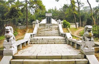 黎元洪佩剑现身江城民国大总统墓葬揭秘图