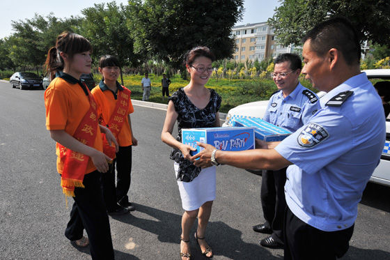 警邮结合 银川市车管所两天办好驾照15元邮寄
