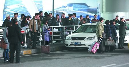 增投出租缓解打车难增加多少?请你听证(图),听