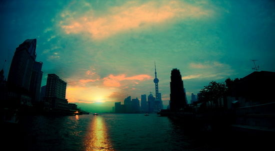 《外滩佚事》19日上映 开创纪录片产业化新起