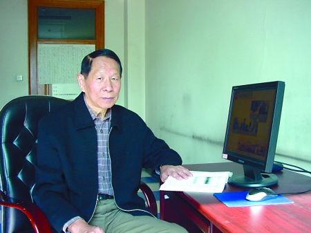 35院士来渝献策造汽车建轨道组图
