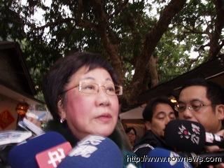 蔡英文登硬汉岭挑战2012 吕秀莲抱病为其加油