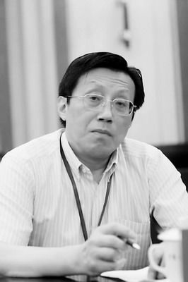 宁波日报社原社长张秉礼受贿被判十年零三个月
