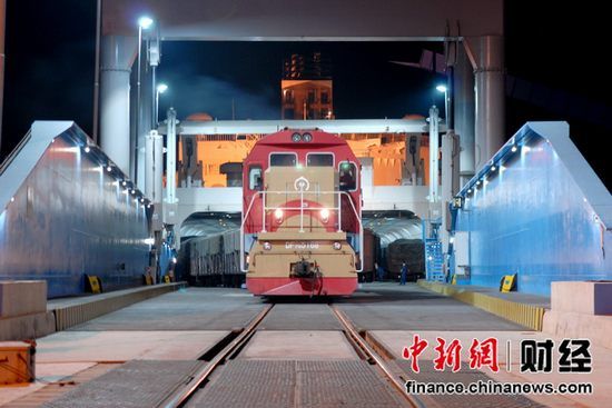 烟大铁路轮渡图片集锦