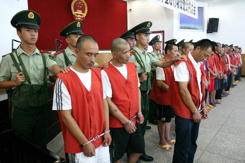重庆公审交通肇事者 醉驾闯车祸获刑一年半,交通肇事 公判 公审 重庆