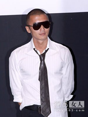谢霆锋刘烨:懒得化妆的男明星_谢霆锋