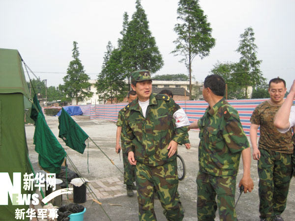 冲锋在前 领军风范--记解放军总医院抗震救灾专