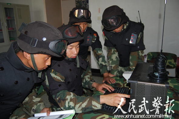 魔鬼训练 武警8630部队恶劣天候磨砺侦察尖兵