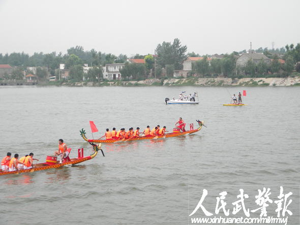 武警获 2010中国淮阳荷花节龙舟比赛 冠军_武