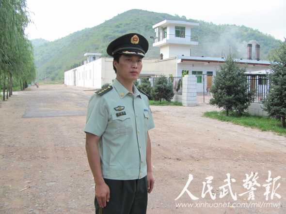 武警中队长李绍富:用坚强演绎80后警官的双重