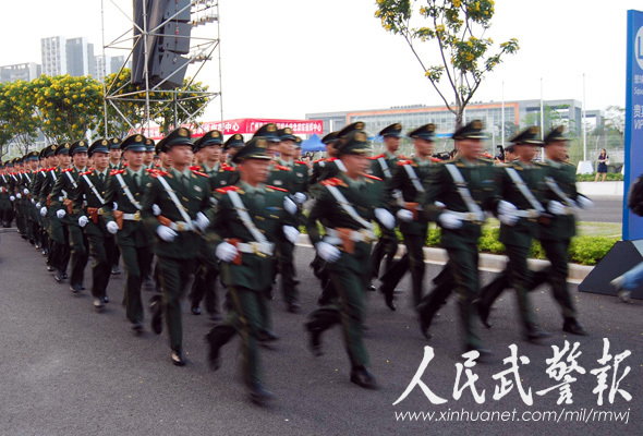 红蓝对抗 武警广州支队提高执勤处突能力