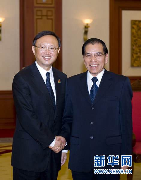 越共中央总书记农德孟会见杨洁篪