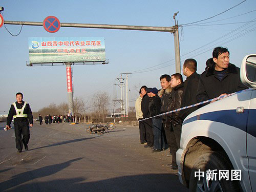 山西晋中发生一起交通事故 致三人当场死亡(图