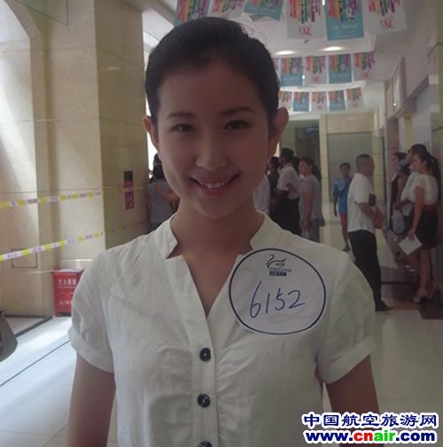 “刘亦菲”现身亚运空姐招募大汇 引发骚动_亚运空姐_滚动新闻_温州网