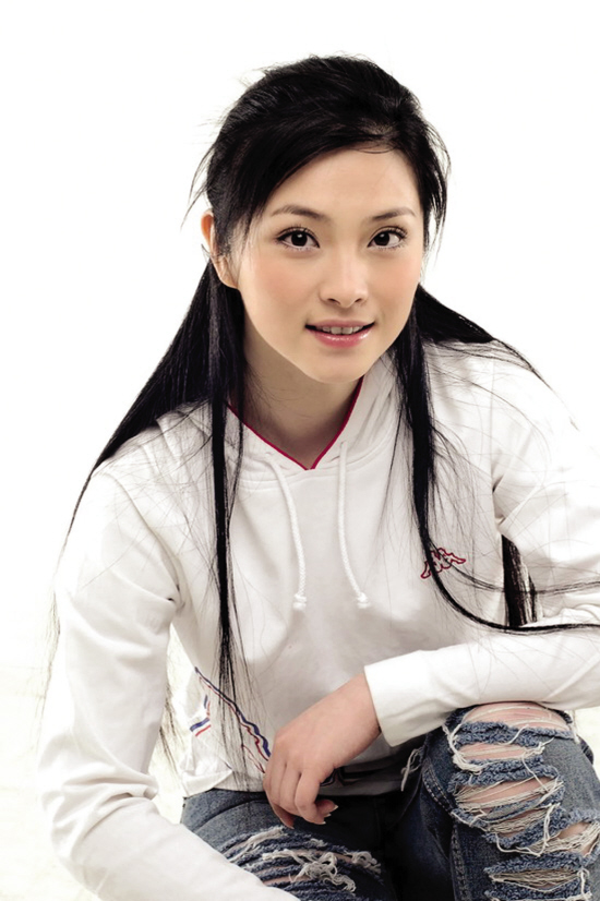 《新梁山伯与祝英台》,在温视新闻综合频道播出,温州女孩蔡昕窈在该剧