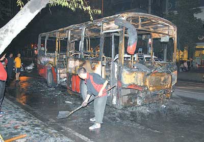Bus arson case_Bus arson case_Bus arson case that killed 18