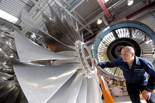 我大飞机用大涵道比涡扇发动机09年底问世