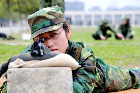 泉州惠安女民兵图片