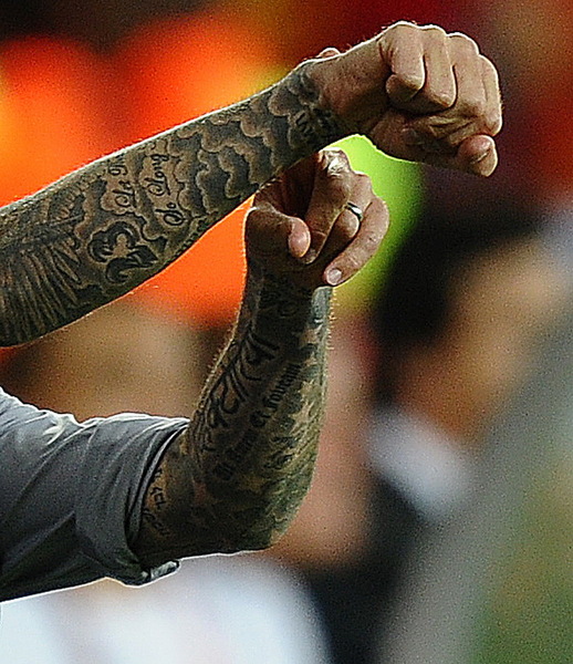 贝克汉姆助威英格兰大秀纹身 晒小贝豪宅