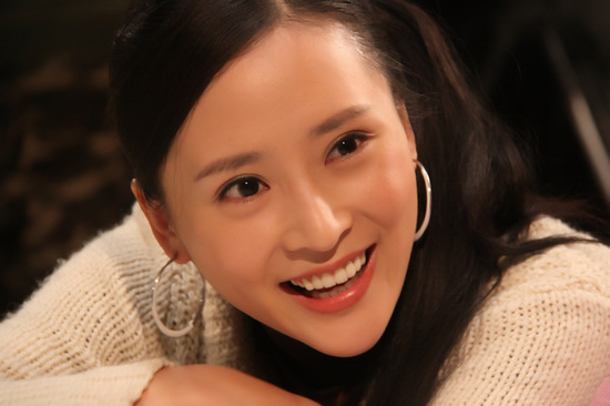 陶红孔琳杨舒婷三朵"姐妹花" 《傻春》姐妹情深