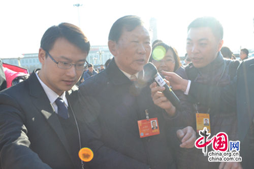 王梦恕代表回应高铁票价高:票价合理是工资低 王梦恕代表回应高铁票价高:票价合理是工资低